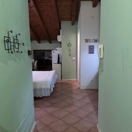 Garibaldi 4 Loft Apartment Brescia Ngoại thất bức ảnh
