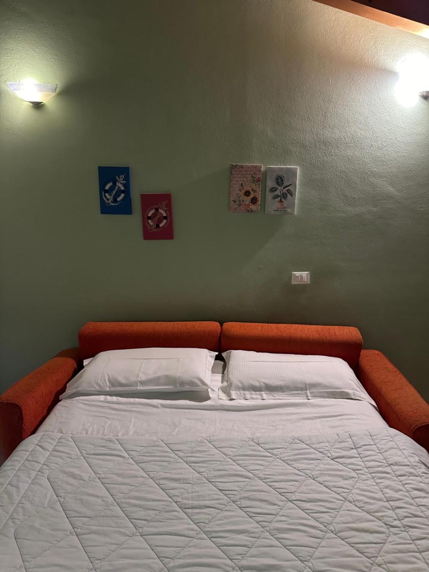 Garibaldi 4 Loft Apartment Brescia Ngoại thất bức ảnh